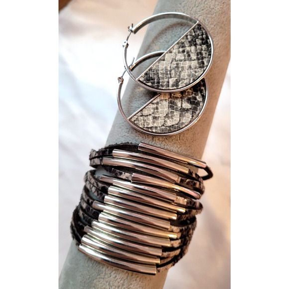 Faux Leather Blk White Animal Print Wide Bracelet Hoop Earrings Y2K Edgy Rugged - Picture 1 of 6